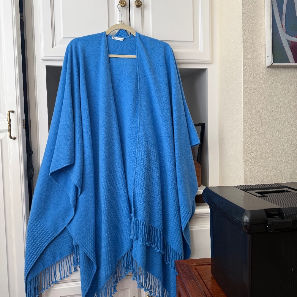 Mersea travel wrap